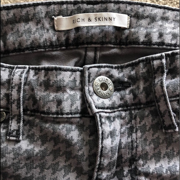 Rich & Skinny Legacy Grey Houndstooth Skinny Jeans - Picture 4 of 4